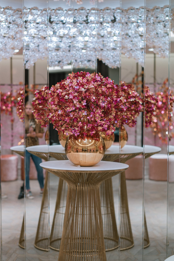 Юлия Шакирова и Wedding by Mercury назвали