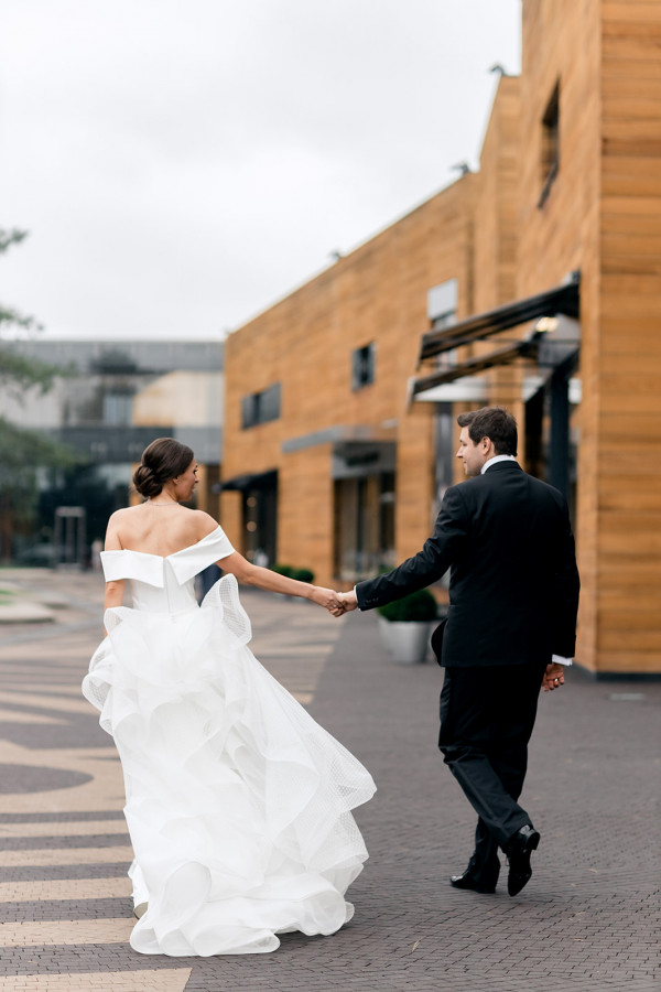 Свадьба в загородном ресторане La Colline