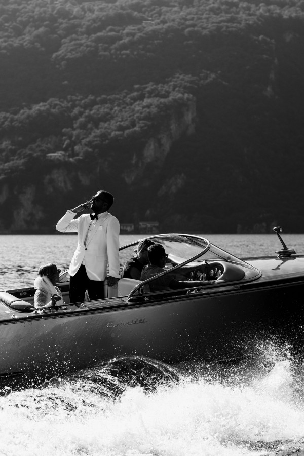 Свадебный ужин на берегу озера Комо