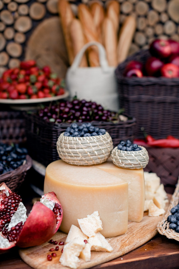 Свадьба в загородном ресторане La Colline