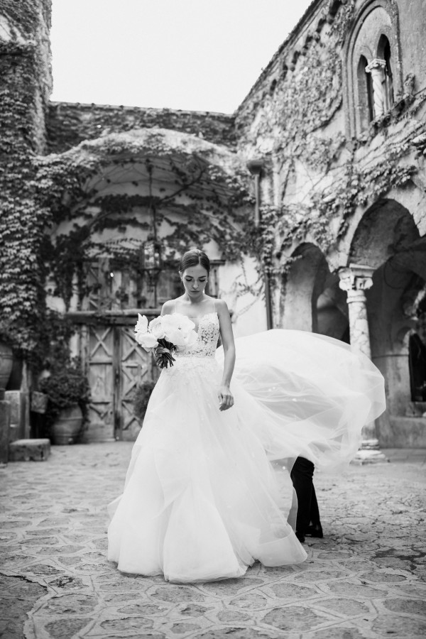 Белоснежная свадьба на побережье Амальфи