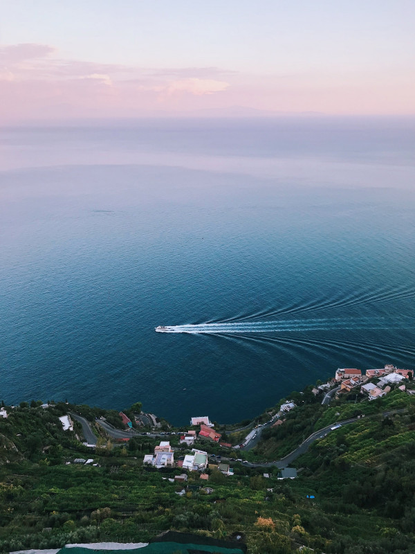 Белоснежная свадьба на побережье Амальфи