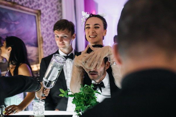 Свадебный ужин на берегу озера Комо