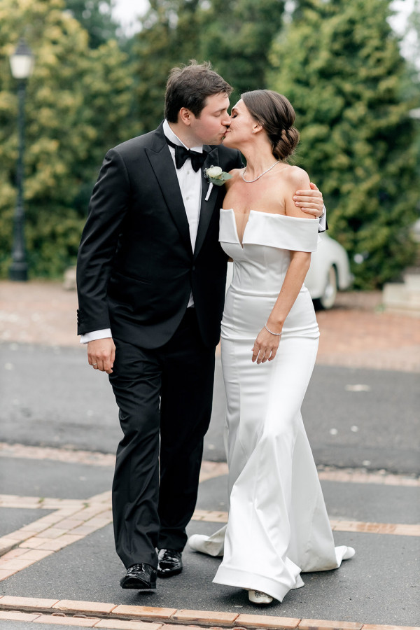 Свадьба в загородном ресторане La Colline