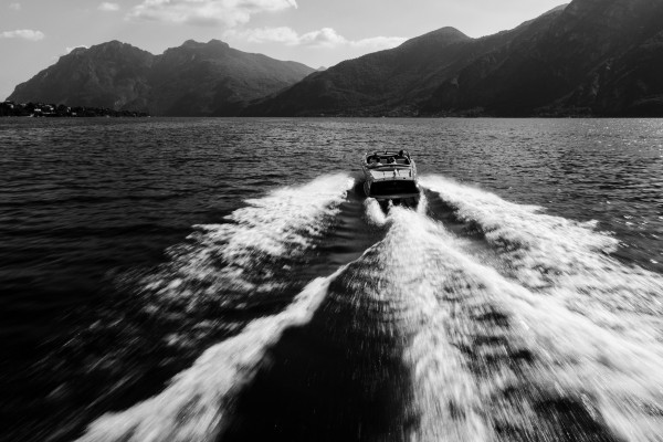 Свадебный ужин на берегу озера Комо