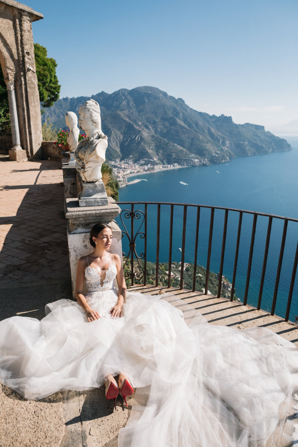 Белоснежная свадьба на побережье Амальфи