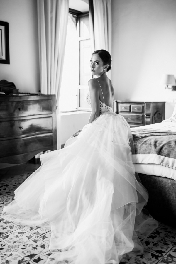 Белоснежная свадьба на побережье Амальфи