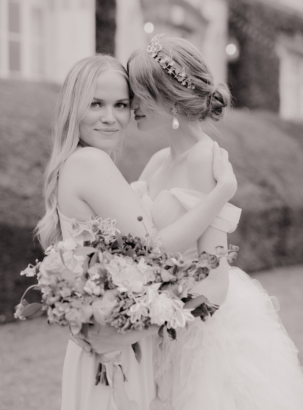 Трогательная свадьба во французском шато