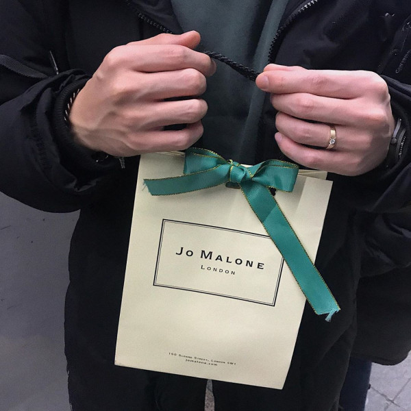 10 подарков жениху на Новый год