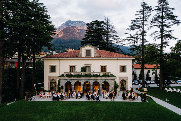 Минималистичное оформление свадьбы: три вдохновляющие идеи