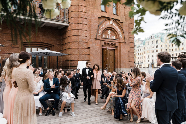 Русско-французская свадьба: как соединить две культуры в