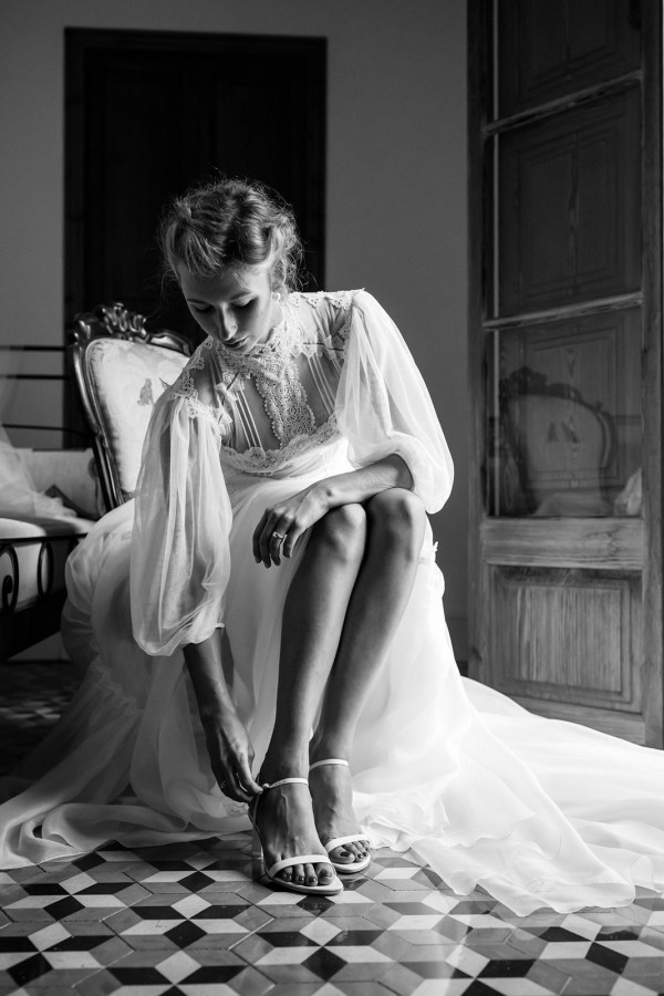 Свадебные фото: красота черно-белых кадров