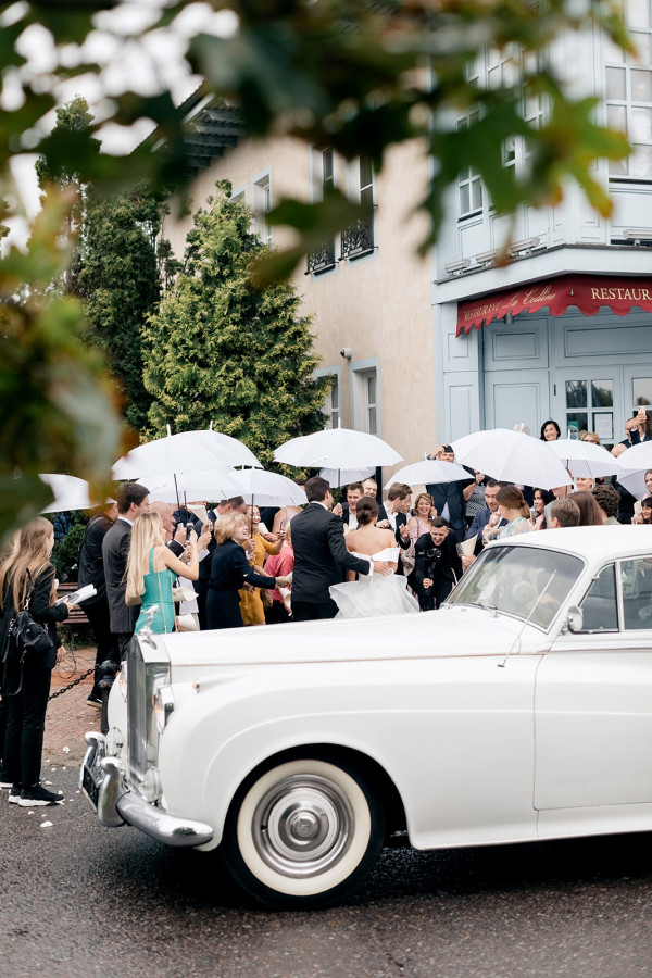 Свадьба в загородном ресторане La Colline