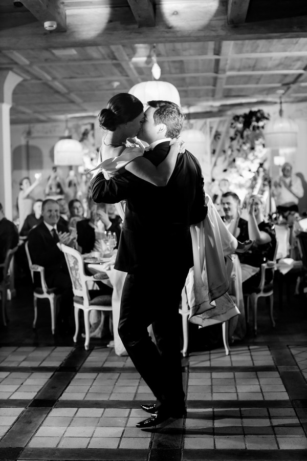 Свадьба в загородном ресторане La Colline