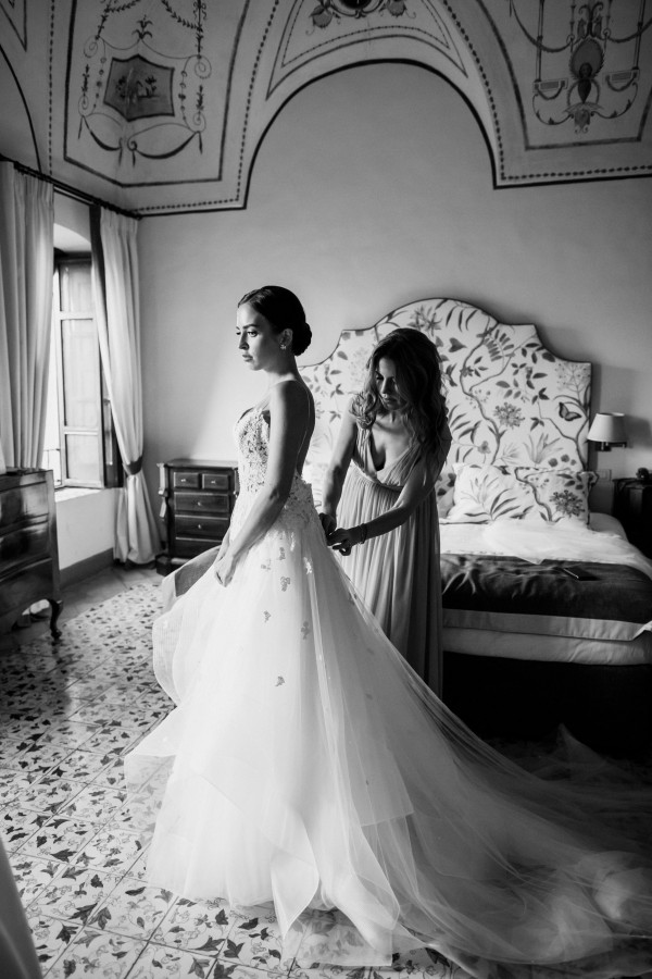 Белоснежная свадьба на побережье Амальфи