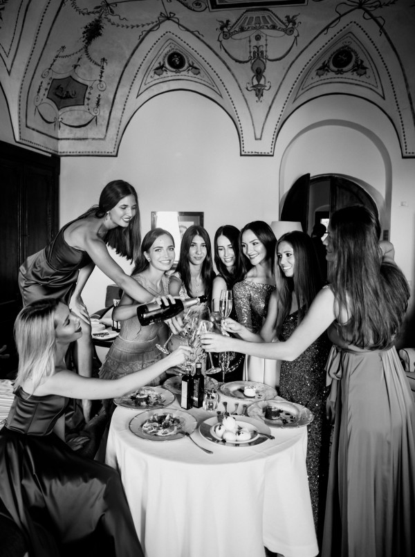 Белоснежная свадьба на побережье Амальфи