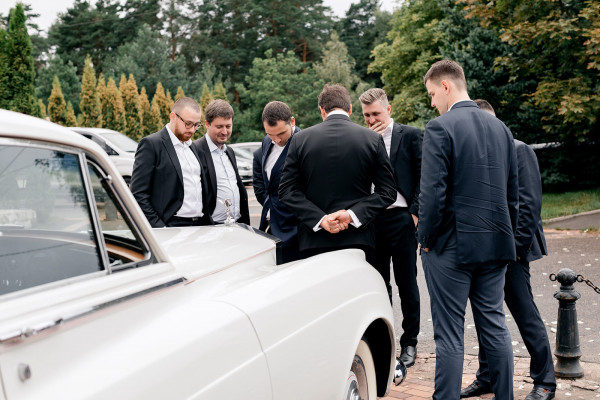 Свадьба в загородном ресторане La Colline