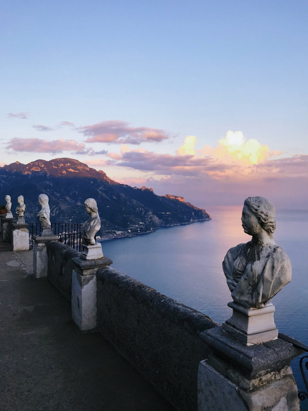 Белоснежная свадьба на побережье Амальфи