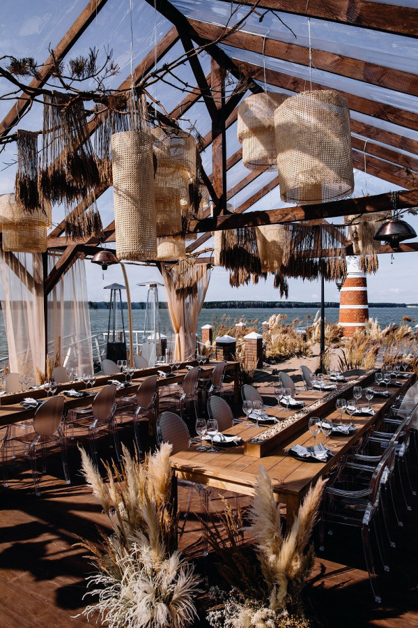 Минималистичное оформление свадьбы: три вдохновляющие идеи