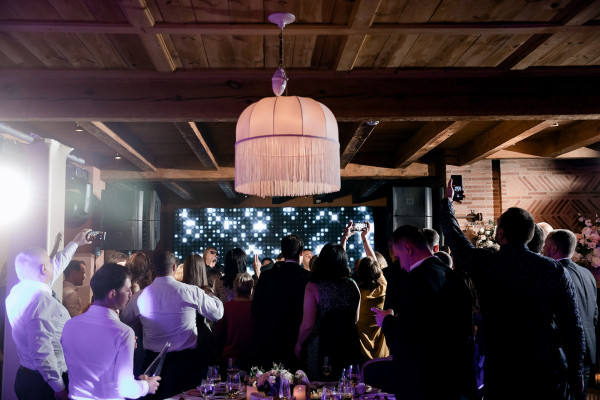 Свадьба в загородном ресторане La Colline