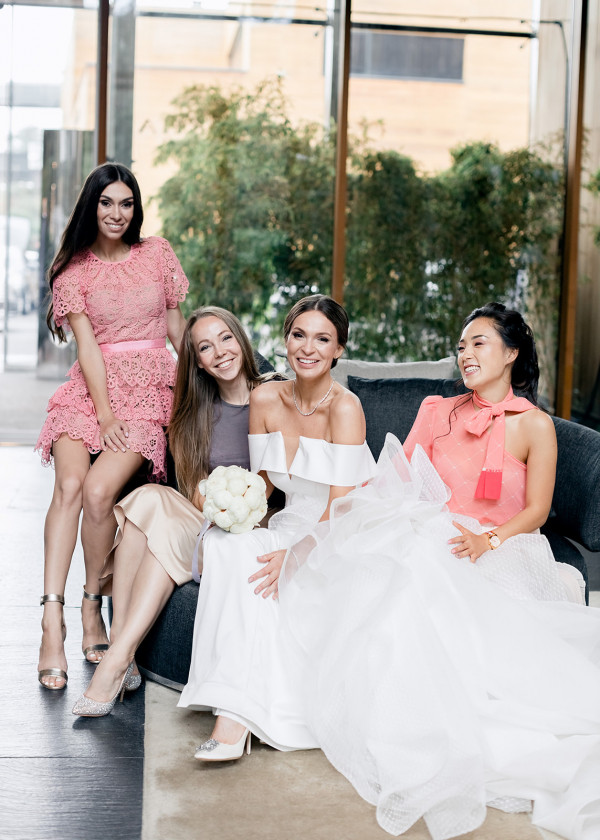 Свадьба в загородном ресторане La Colline