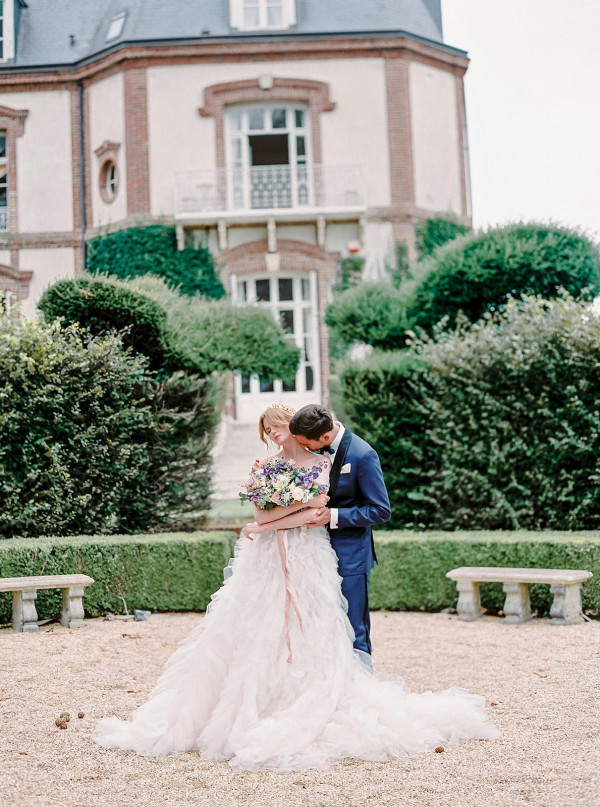 Трогательная свадьба во французском шато