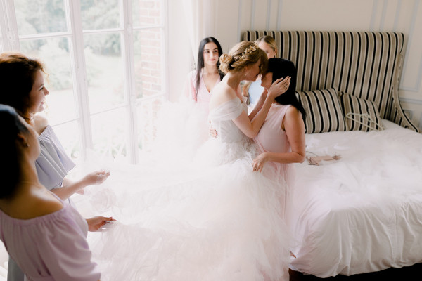 Трогательная свадьба во французском шато