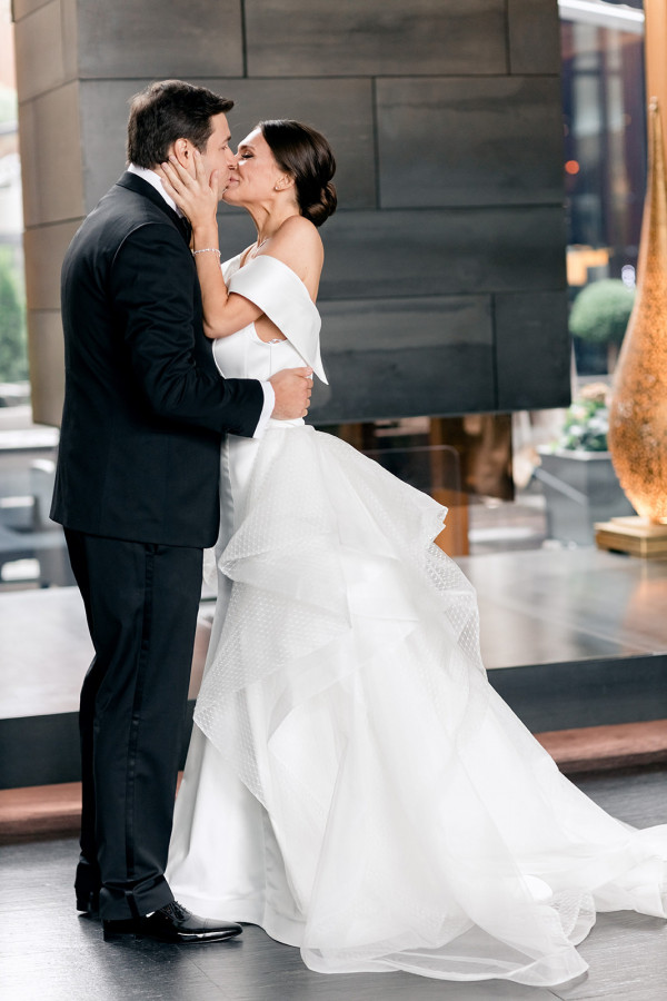 Свадьба в загородном ресторане La Colline