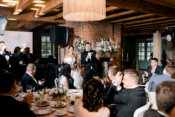 Свадьба в загородном ресторане La Colline