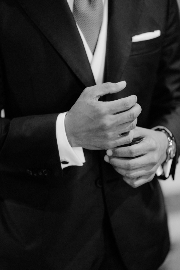 Свадебные фото: красота черно-белых кадров