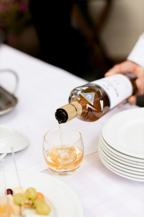 Свадьба в загородном ресторане La Colline