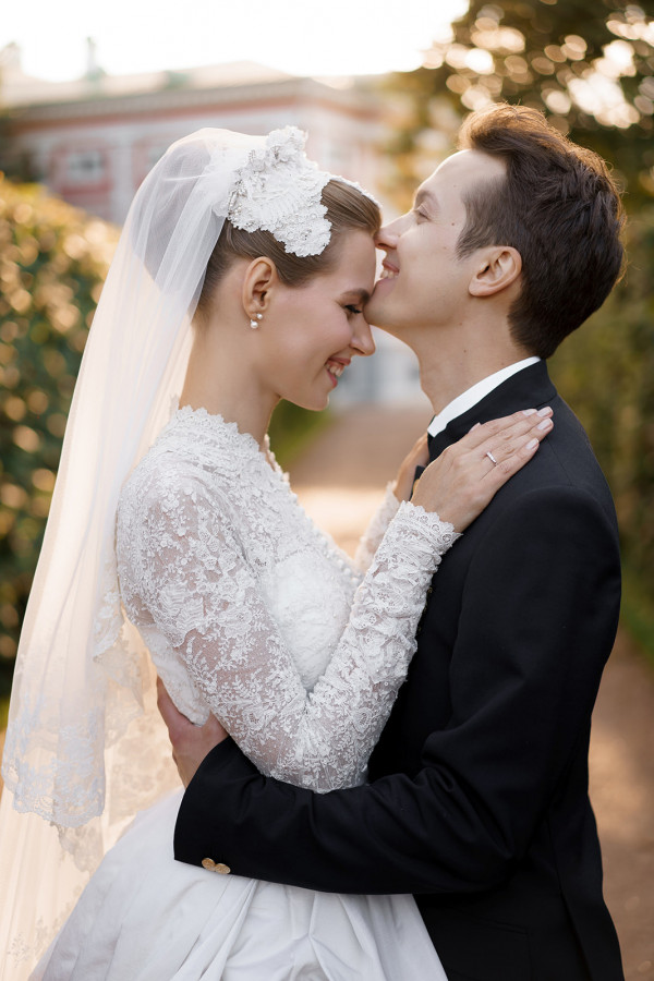 Королевская свадьба в стиле Грейс Келли