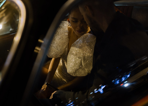 Романтичное свидание в преддверии Нового года