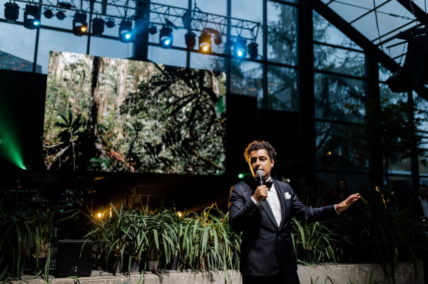 Свадьба в ботаническом саду