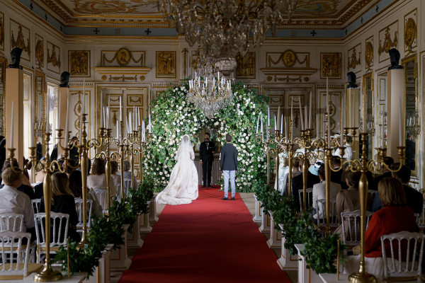 Королевская свадьба в стиле Грейс Келли