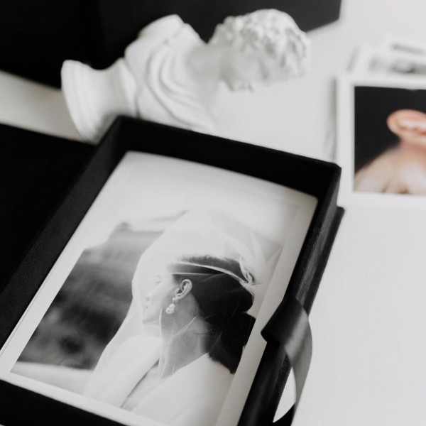 «Пары говорят, что их завораживает загадочная чувственность