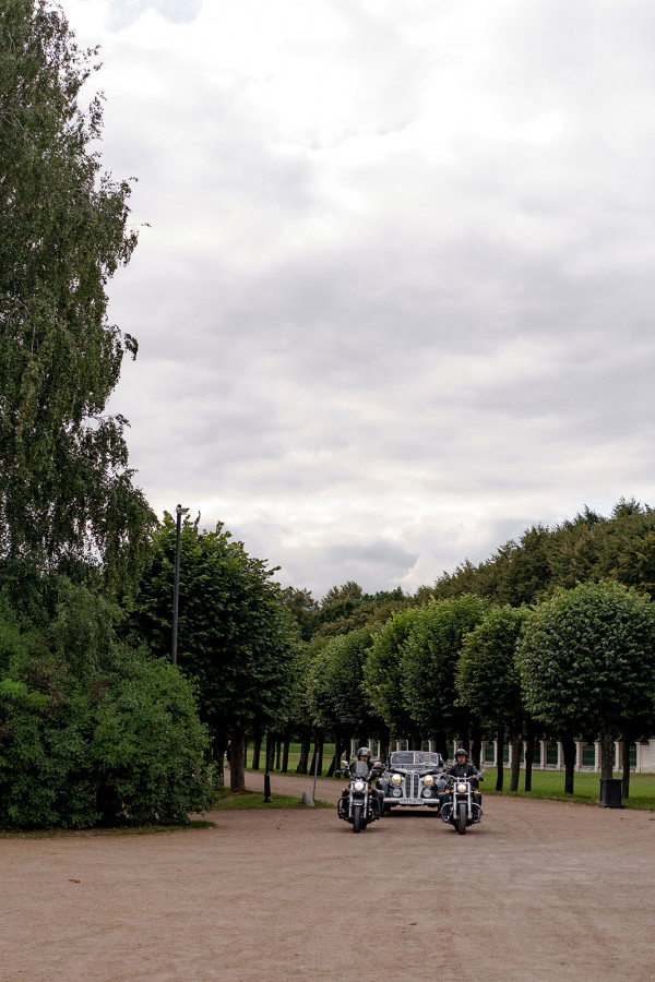 Королевская свадьба в стиле Грейс Келли