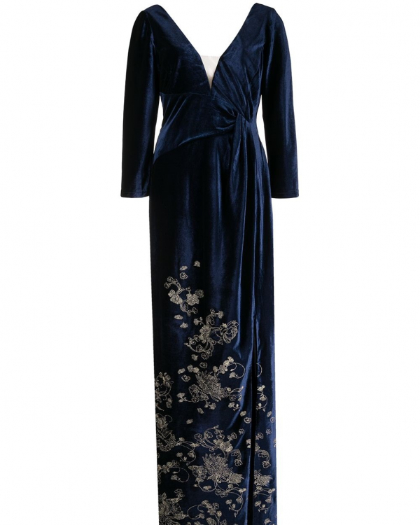 11 зимних нарядов для мамы жениха