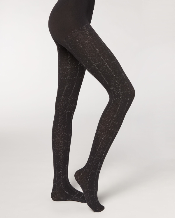 Какие акцентные колготки носить этой зимой