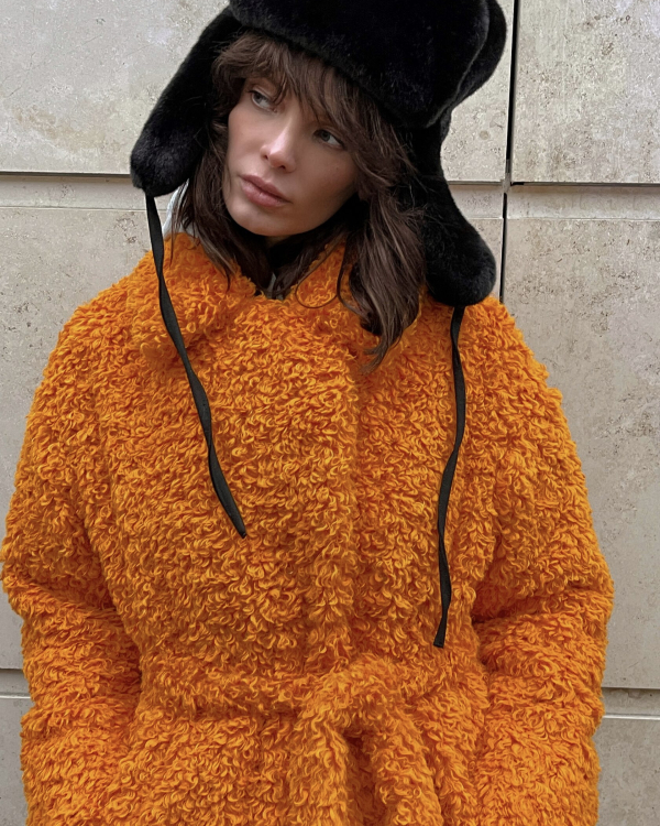 16 цветных шуб из экомеха