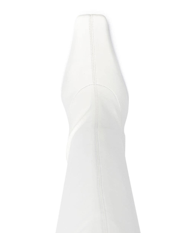 Зимняя свадьба: 11 актуальных ботильонов и сапог