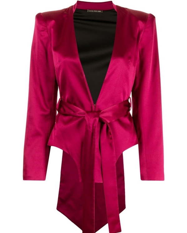 11 зимних нарядов для мамы невесты