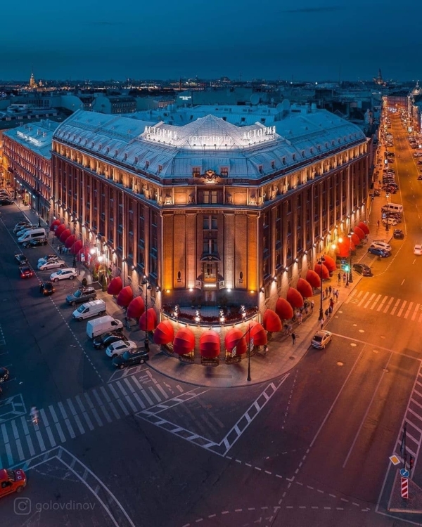 Где встретить Новый год: 17 отелей Санкт-Петербурга