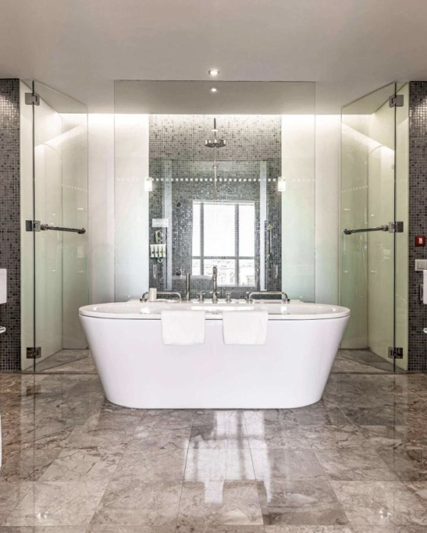 Где встретить Новый год: 18 отелей Москвы