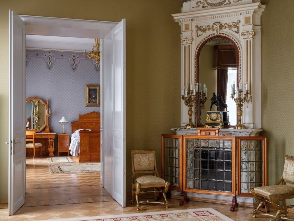 Где встретить Новый год: 18 отелей Москвы