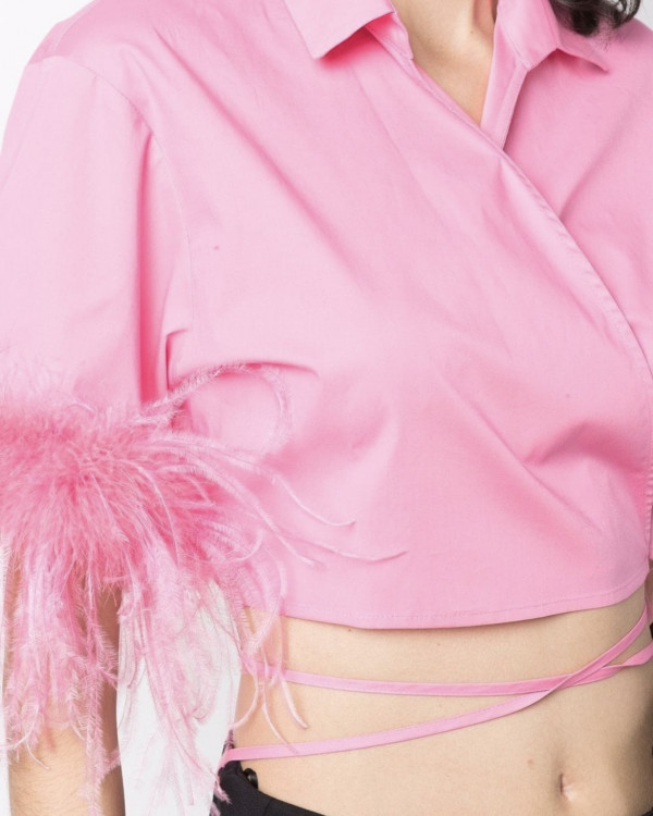 Акцент на перья: смелые образы для невесты