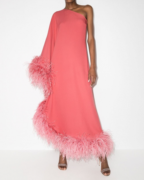 11 зимних нарядов для мамы жениха