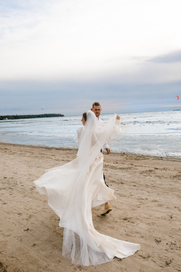 Вспоминая лето: о проекте Cheers на берегу