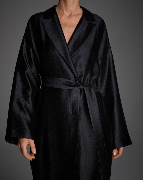 11 зимних нарядов для мамы жениха