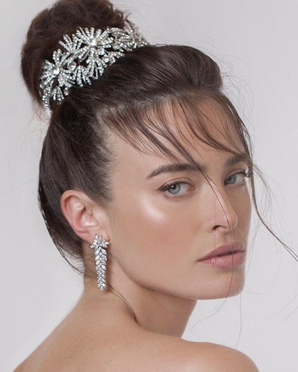 36 блестящих украшений на голову